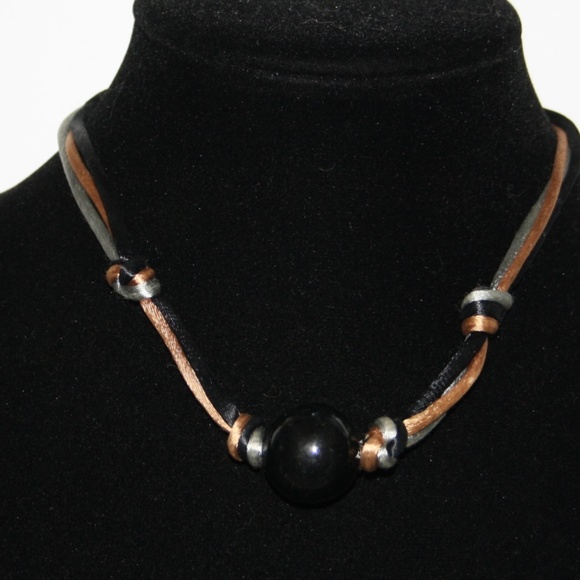 Vintage Jewelry - Vintage black ball cord necklace 15"